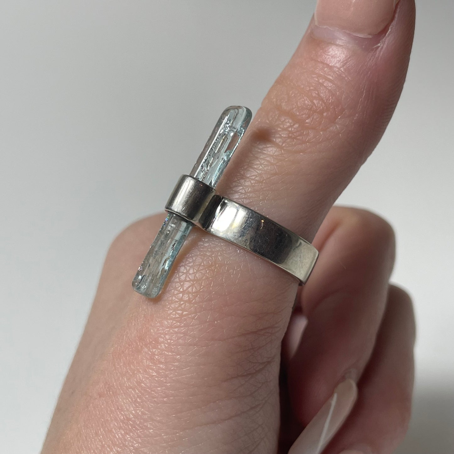 Aquamarine Beryl Sterling Silver Ring (Size 10)