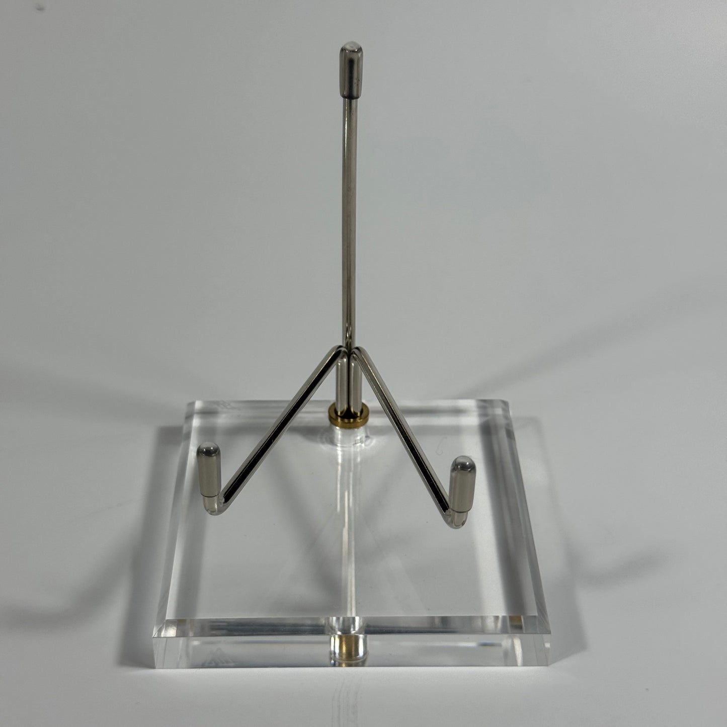 Silver Specimen Stand (Size 6)