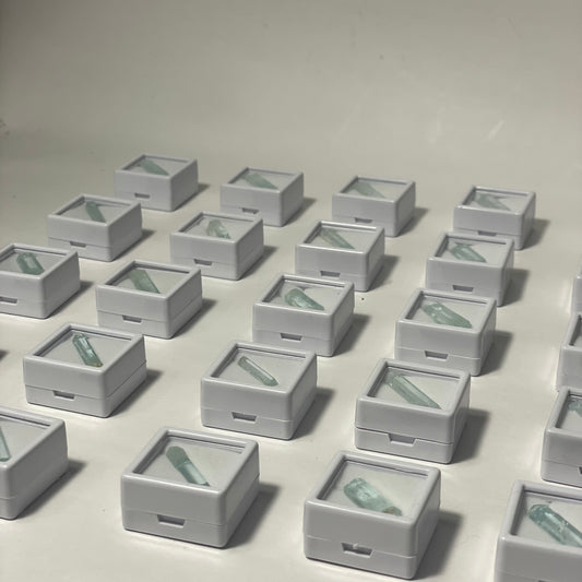 Vanadium Beryl Specimen from Nigeria: Intuitive Pick