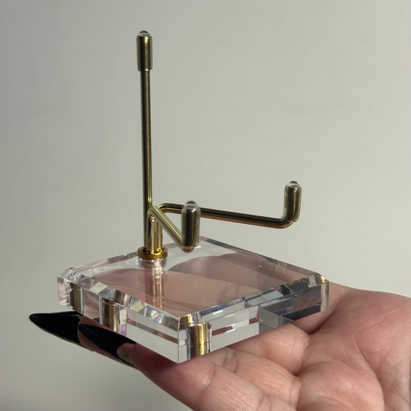 Gold Specimen Stand (Size 4)