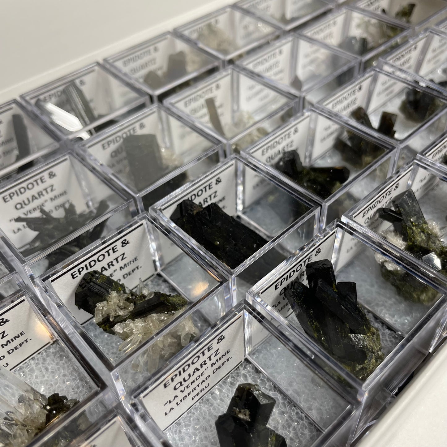 Epidote and Quartz Specimen from “La Verde” Mine, Peru: Intuitive Pick