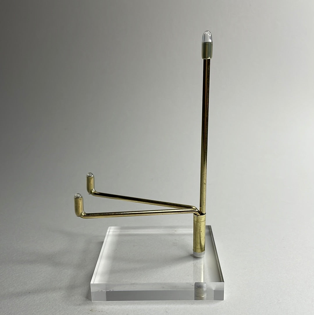 Medium Gold Specimen Stand