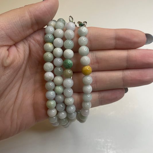 Jade Beaded Necklace: Intuitive Pick