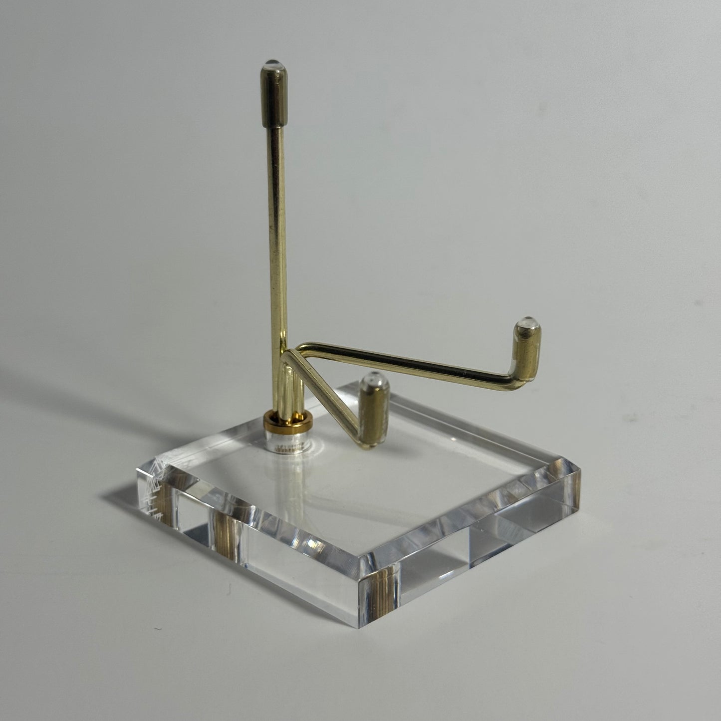 Gold Specimen Stand (Size 4)