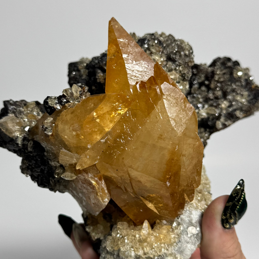 Elmwood Calcite with Sphalerite Specimen from Carthage, Smith County, Tennessee