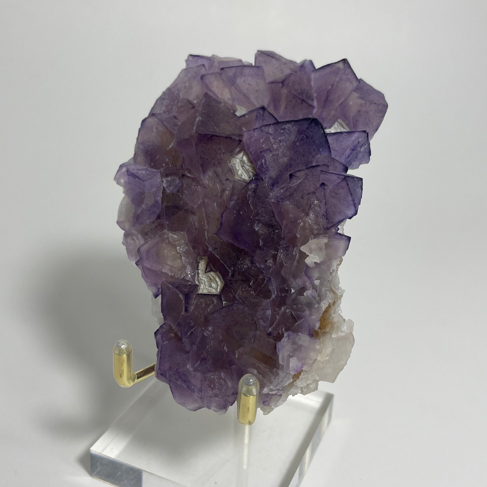 Purple Fluorite Crystal Specimen on sale from China