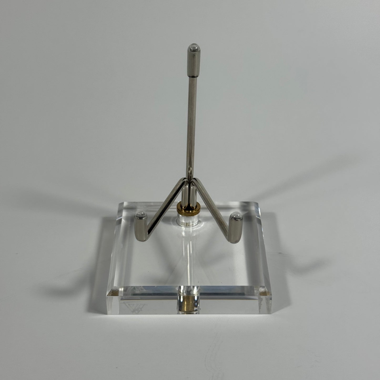 Silver Specimen Stand (Size 4)