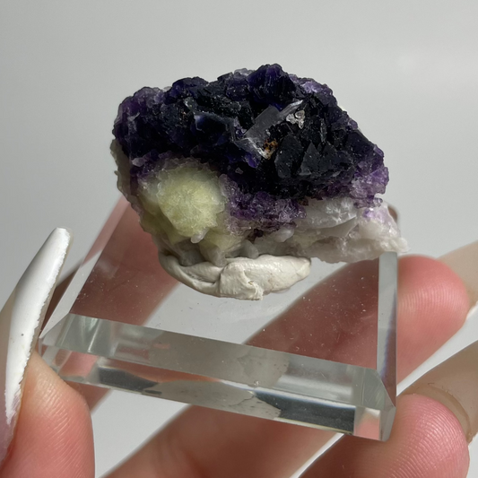 Fluorite Specimen from Rājasthān, India “P”